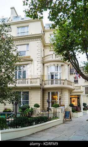 Blaue Plakette auf Colonnade Hotel, ehemalige Geburtsklinik und Geburtsort von Alan Turing, Informatiker, Warrington Crescent, London W9, England Stockfoto