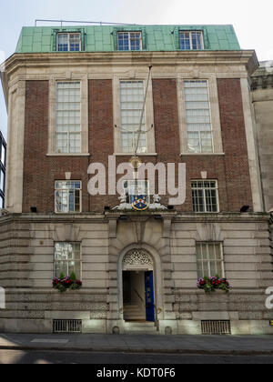 LONDON, Vereinigtes Königreich - 25. AUGUST 2017: Außenansicht der Wax Chandlers' Hall in der Gresham Street Stockfoto