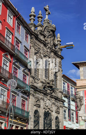 Kirche der Barmherzigkeit von Porto (Santa Casa da Misericordia von Porto) in Porto Stadt auf der Iberischen Halbinsel, zweitgrößte Stadt in Portugal Stockfoto