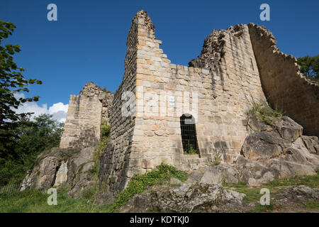 Crozant, Creuse-tal, Frankreich - die Ruinen des Château de Crozant Stockfoto