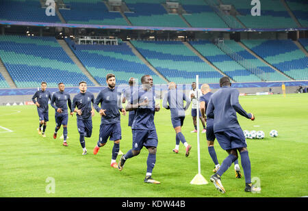 Portos Spieler, die während ihres Trainings vor dem Spiel der UEFA Champions League gegen RB Leipzig in der Red Bull Arena in Leipzig am 16. Oktober 2017 zu sehen waren. Foto: Jan Woitas/dpa-Zentralbild/dpa Stockfoto