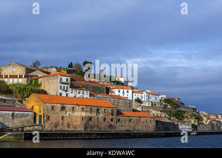 Alte Weinkeller am Cais de Gaia Straße Stadt Vila Nova De Gaia, Portugal Stockfoto