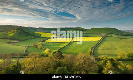 Die Straße nach Corton Denham über kember's Hill & Whitcombe von Cadbury Castle, South Somerset, England Stockfoto