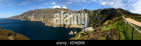 Slieve League, Sliabh League, sliabh liag, Klippen, Donega, Landschaft, Meer, Panorama, Panorama, 600 m hoch, im Atlantik, wilden Atlantik, Stockfoto