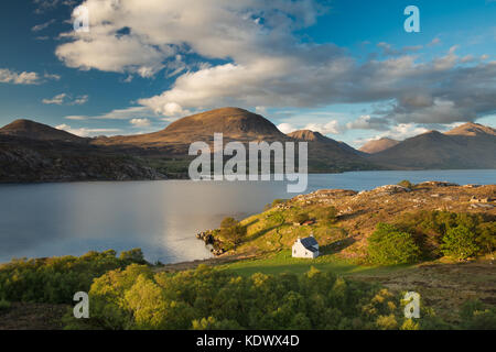 Schlechte Callda und Beinn Alligin mit Liatach, Wester Ross, Schottland, Großbritannien Stockfoto