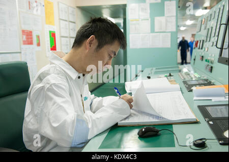 Das Schiff ist in Engineering Officer in den Zimmer Stockfoto