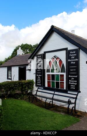 Das Dorf von Gretna Green im Süden von Schottland ist berühmt für Runaway Hochzeiten. Stockfoto