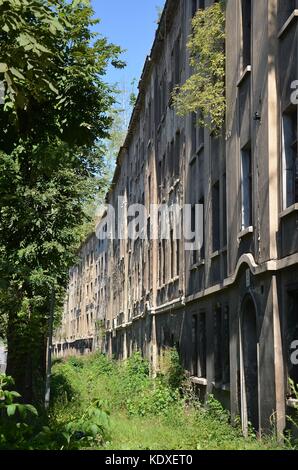 Die verlassene Straße Na Nivách in Ústí nad Labem, Tschechische Republik Stockfoto