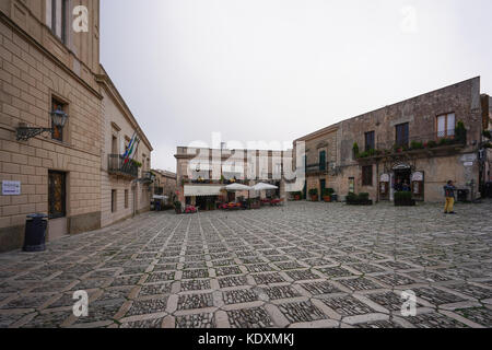 Piazza della Loggia in Hügel Stadt Erice. Aus einer Serie von Fotos in Sizilien, Italien. foto Datum: Freitag, 29. September 2017. Photo credit Shou Stockfoto