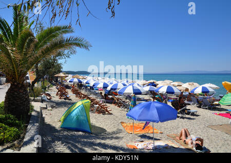 Strand von Dorf Polychrono in Halbinsel Kassandra chalkidiki Griechenland Stockfoto