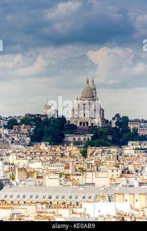 Die Dächer von Paris als vom Centre Pompidou in Paris gesehen Stockfoto