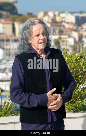 Cannes, Frankreich. Oktober 2017. Donovan posierte während eines Fotoanrufs anlässlich des MIPCOM, International Film and Programme Market for Television, Video, Cable and Satellite, am 2017/10/16 in Cannes, Frankreich Credit: Andia/Alamy Live News Stockfoto