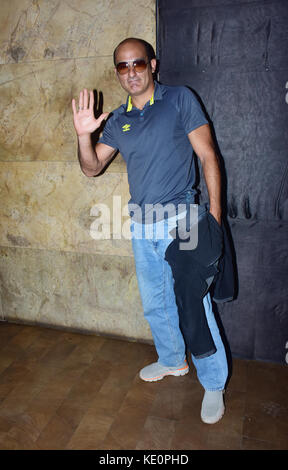 Mumbai, Maharashtra, Indien. 17 Okt, 2017. indische Schauspieler akshaye khanna Die sondervorführung von dem Film "secret Superstar teilnehmen" bei Vorschau theater Santacruz in Mumbai. Credit: Azhar Khan/zuma Draht/alamy leben Nachrichten Stockfoto