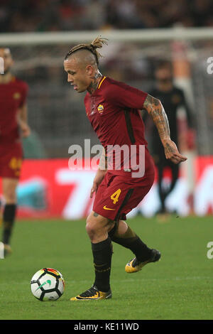 Italien, Rom, 14. oktober 2017: Nainggolan in Aktion während des Fußballspiels Serie A Italiener zwischen Roma und Neapel im Olimpischen Stadion in Rom am 14. oktober Stockfoto