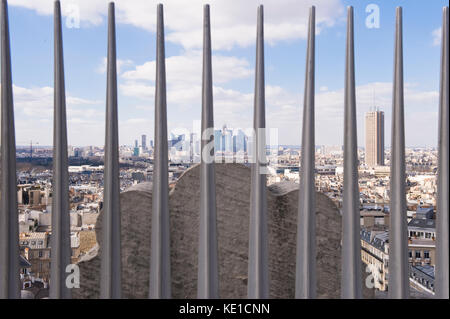 La Defense Business District gesehen von der Champs-Elysées, Paris, Frankreich Quartier d'affaires de La Défense vue de l'Arc de Triomphe, Paris, Frankreich La Stockfoto