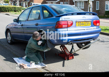 Blau Ford Escort Stockfoto