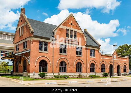 Die Wells Fargo Bank Gebäudes in der Innenstadt von Montgomery, Alabama USA. Stockfoto