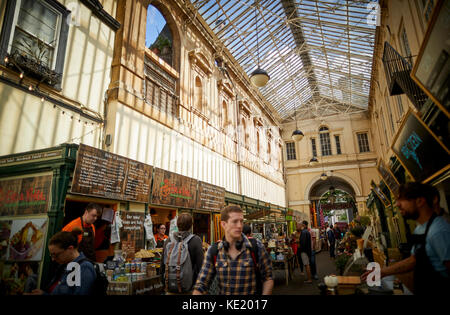 In St. Nikolaus markt Bristol City Centre Stockfoto