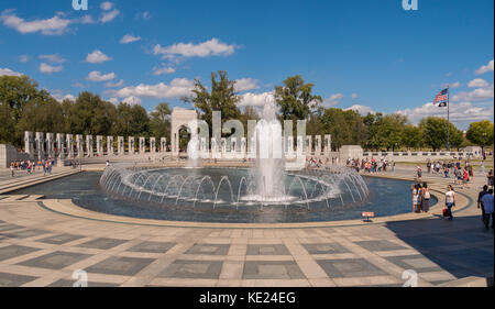 Washington, Dc, USA - zweiten Weltkrieg Memorial, Plaza und Brunnen. Stockfoto