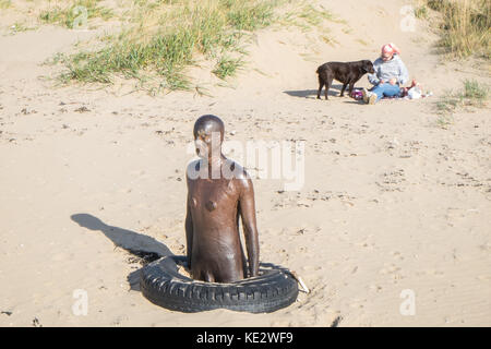 Anthony Gormley, Statuen, Bügeleisen, Männer, ein Ort, an dem Kunst, Installation, auf, Crosby Strand, Küste, Küste, Fläche, Liverpool, England, Großbritannien, Großbritannien, Europa, Stockfoto