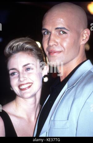 Schauspieler Billy Zane mit Frau Lisa. ©RTNWatts / MediaPunch Credit Alle Verwendungen Stockfoto