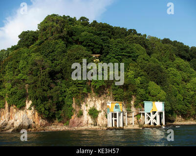 Befestigte Pillboxen und Search Light Posts in Fort Siloso, Sentosa, Singapur Stockfoto