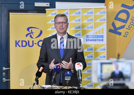 ***DATEI FOTO*** Pawel Belobradek, Vorsitzender der tschechischen politischen Partei KDU-CSL (Christliche und Demokratische Union - Tschechoslowakische Volkspartei), wird am 18. Juli 2017 in Prag, Tschechische Republik, gesehen. Die Partei gehört zu den zehn am meisten bevorzugten Parteien in den Wahlumfragen. Die tschechischen Parlamentswahlen 2017 finden vom 20. Bis 21. Oktober statt. (CTK Foto/Michal Dolezal) Stockfoto