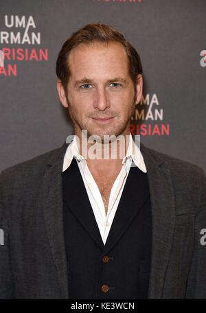 New York, NY, USA. Oktober 2017. Josh Lucas nimmt am PARISIAN WOMAN Media Day mit Cast, New 42nd Street Studios, New York, NY, 18. Oktober 2017 Teil. Quelle: Derek Storm/Everett Collection/Alamy Live News Stockfoto