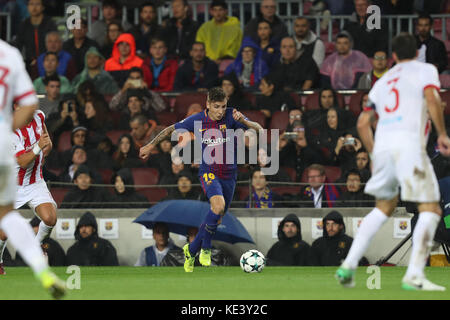Barcelona, Spanien. 18 Okt, 2017. Oktober 18, 2017 - Barcelona, Katalonien, Spanien - LUCAS DIGNE von Barcelona in der UEFA Champions League, Gruppe D Fußballspiel zwischen dem FC Barcelona und Olympiakos Piräus FC im Camp Nou Stadion in Barcelona, Spanien. Quelle: Manuel Blondeau/ZUMA Draht/Alamy leben Nachrichten Stockfoto