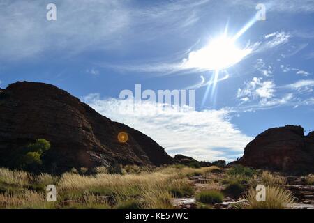 Wandern rund um den Kings Canyon, rund 2 Stunden mit dem Auto von uluru. Pic im November 2016 getroffen wurde. Stockfoto