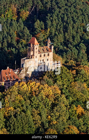 Burg Berwartstein Luftaufnahme Stockfoto