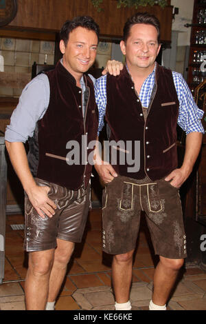 Dirndl Anzeigen! Fertig! Los!“ Im Circus Krone in München mit: Fantasy Where: München, Germany Wann: 17 Sep 2017 Credit: Becher/WENN.com Stockfoto