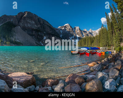 Moraine Lake, Banff Nationalpark, Alberta, Kanada. Stockfoto