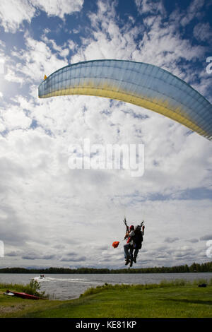 Paragliding Anleitung Klasse, Alaska, USA Stockfoto