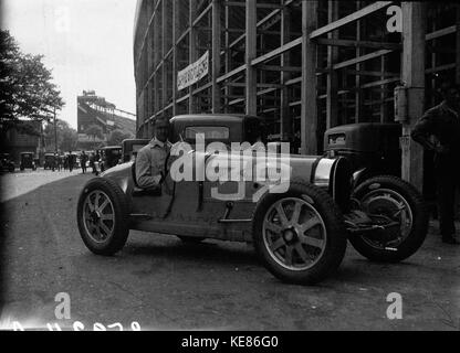 Louis Chiron beim Grand Prix von Frankreich 1931 Stockfoto