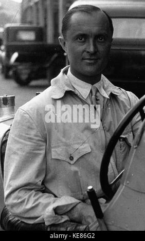 Louis Chiron beim Grand Prix von Frankreich 1931 (2) (7/8) Stockfoto