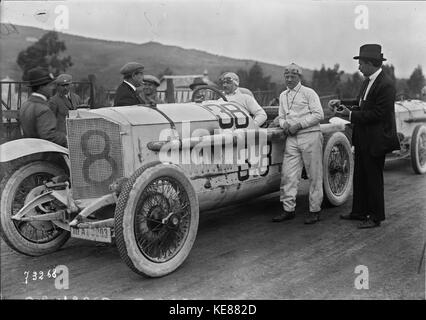 Max Sailer in seinem Mercedes an der Targa Florio 1922 (2) Stockfoto