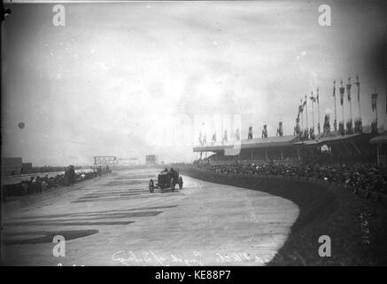 Albert Guyot beim Grand Prix von Frankreich 1913 (4) Stockfoto