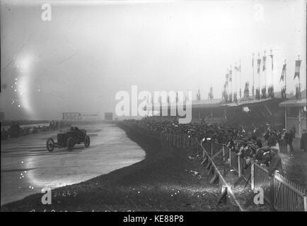 Albert Guyot beim Grand Prix von Frankreich 1913 (5) Stockfoto