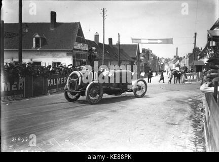 Albert Guyot beim Grand Prix von Frankreich 1913 (13) Stockfoto
