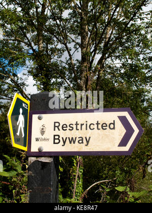 County Council beschränkt byway Zeichen, eine Kategorie von Rechts der Weg unter der Landschaft und der rechte Weg Gesetz 2000 erstellt Stockfoto