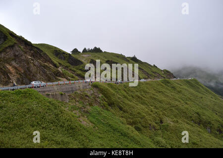 Die gebirgige und trübe Umwelt entlang der Weise National Park in Taiwan zu taroko (2017) Stockfoto