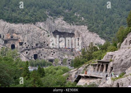 Weit entfernten Blick auf Longmen Grotten. Pic wurde im September 2017 getroffen Stockfoto