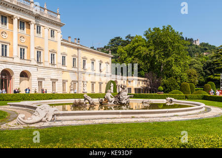 Como, Italien - 27. Mai 2016: alte Brunnen in der Villa Olmo in der Stadt von Como entfernt, Norditalien. Stockfoto