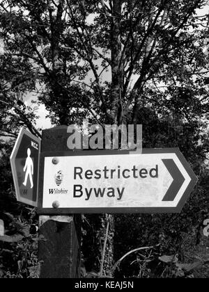 County Council beschränkt byway Zeichen, eine Kategorie von Rechts der Weg unter der Landschaft und der rechte Weg Gesetz 2000 erstellt Stockfoto