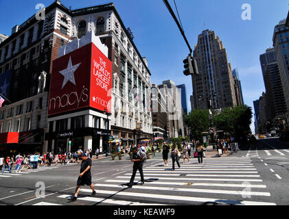 Macy's Store auf der West 34th Street in Manhattan. Stockfoto