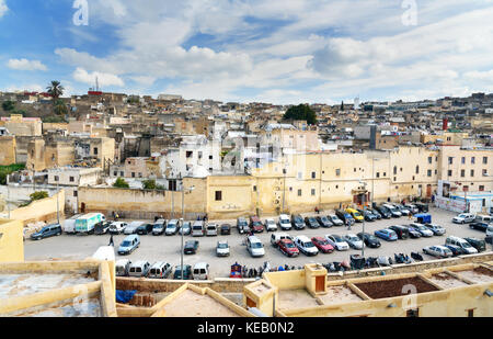 Fez, Marokko - Jan 14, 2017: OView von Fes el Bali alten Medina Stockfoto