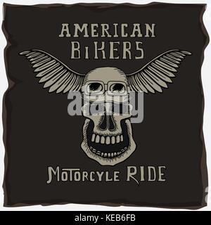 Das Symbol für die Biker Club, American Biker gang t-shirt Design mit Hand gezeichnet Schädel in Motorrad Helm auf der alten Grunge dunklen Hintergrund. Stock Vektor