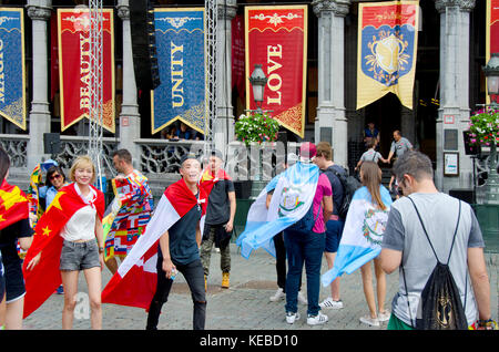 Brüssel, Belgien. Feiern Internationalen 'Weltreise' in den Grand Place, 2017 Stockfoto