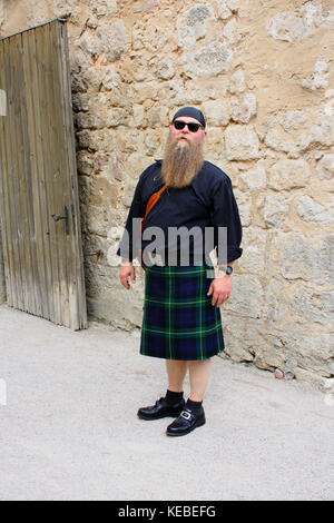 Mann mit langem Bart und Schottenrock, Kilt Stockfoto